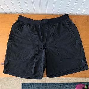 Lululemon Men’s License To Train Short 7” - Black
